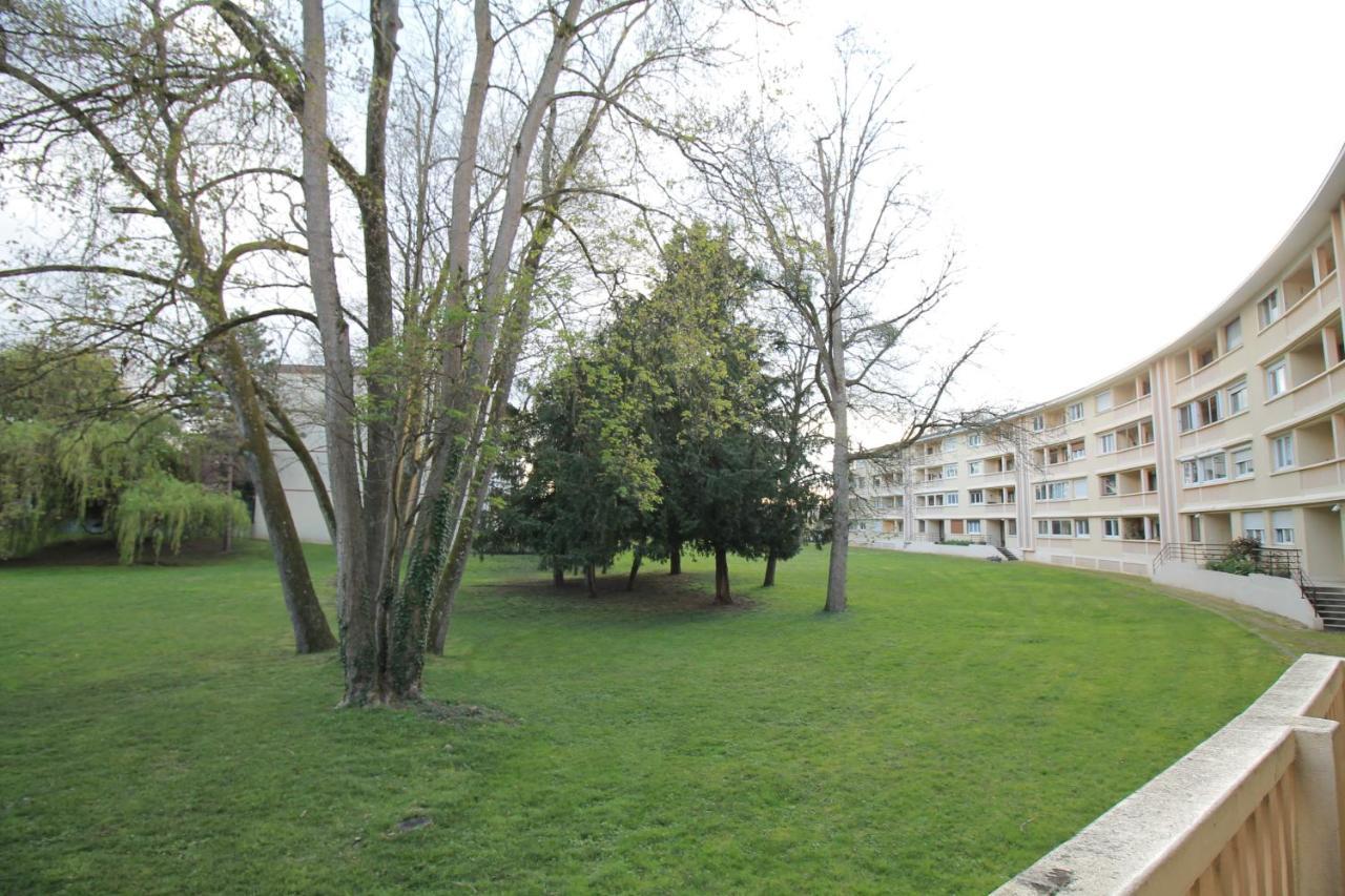 Derniere Reservations Avant Indisponibilite En Septembre Pour 12 Mois, Illimites Jacuzzi Spa Bain A Remous Interieur, Sauna Interieur, Parking Reserve, Vue Et Acces Parc, Prestations Uniques, 1Er Etage คอร์เบล-เอซองส์ ภายนอก รูปภาพ