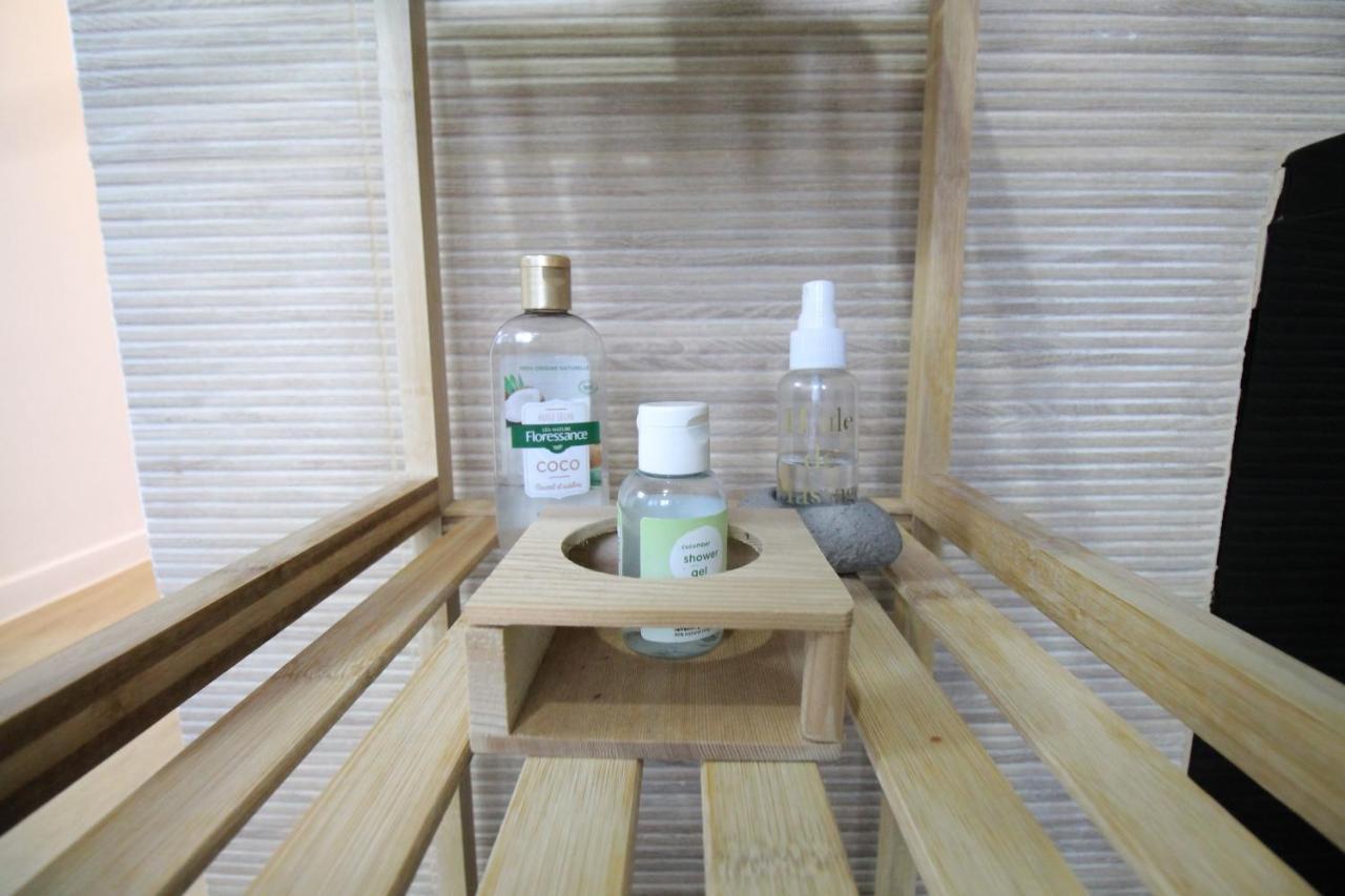 Derniere Reservations Avant Indisponibilite En Septembre Pour 12 Mois, Illimites Jacuzzi Spa Bain A Remous Interieur, Sauna Interieur, Parking Reserve, Vue Et Acces Parc, Prestations Uniques, 1Er Etage คอร์เบล-เอซองส์ ภายนอก รูปภาพ